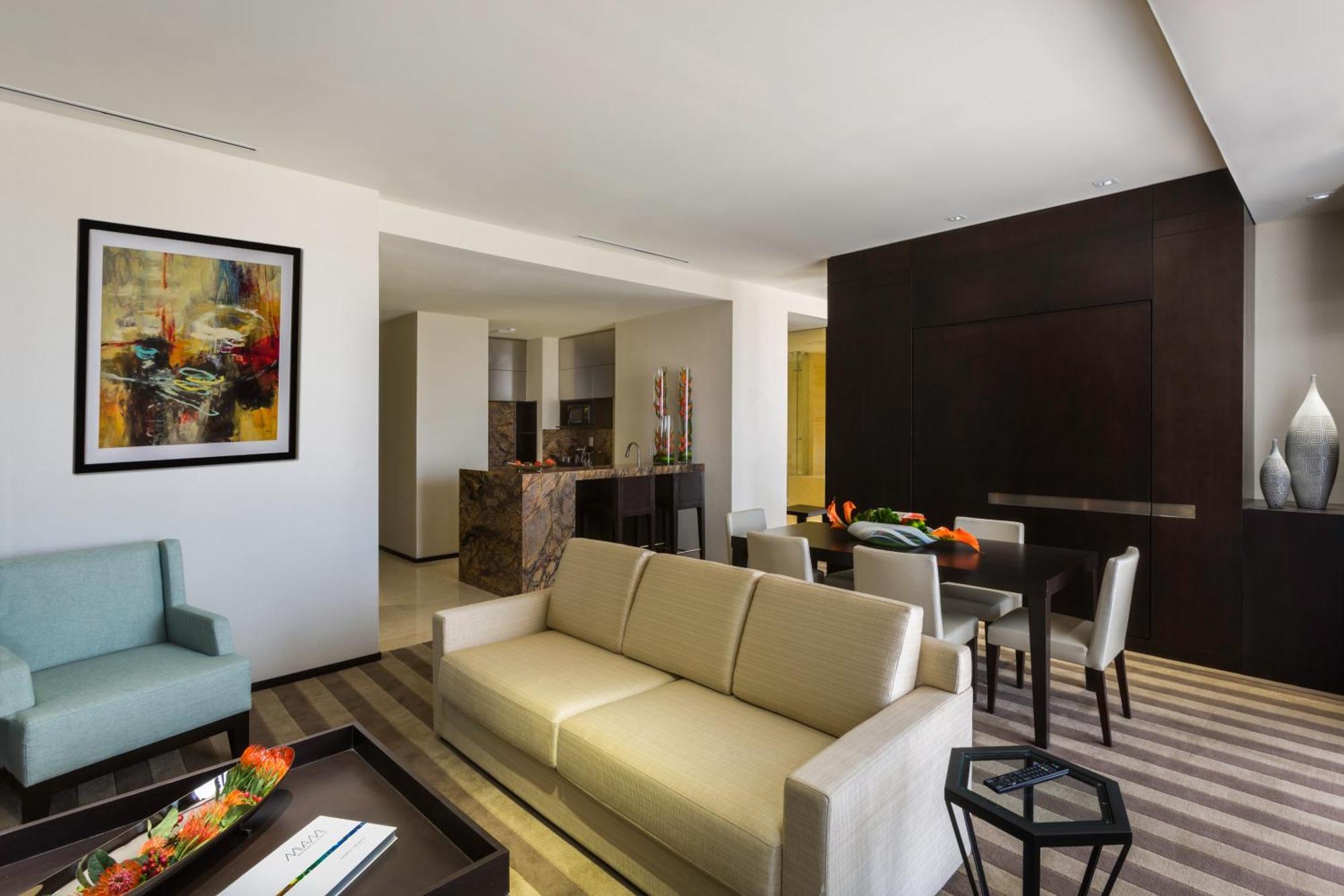 Master Suite,186588492:JPEG